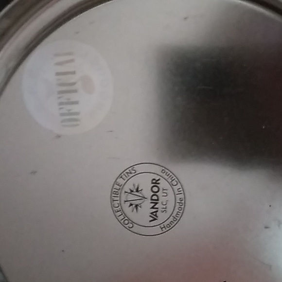 Elvis  Presley collection round lunch box - Picture 4 of 4